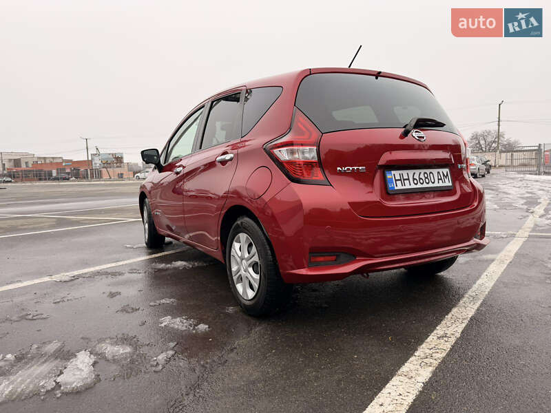 Хэтчбек Nissan Note 2018 в Одессе
