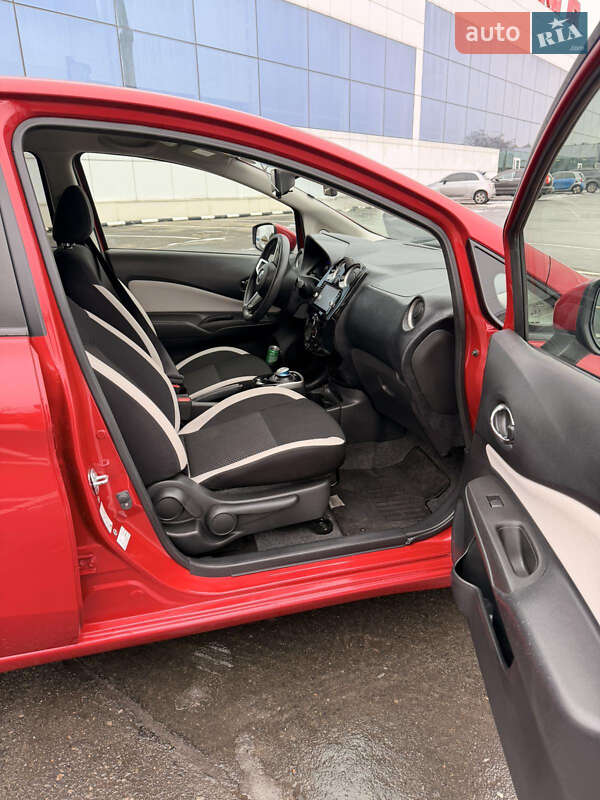 Хэтчбек Nissan Note 2018 в Одессе