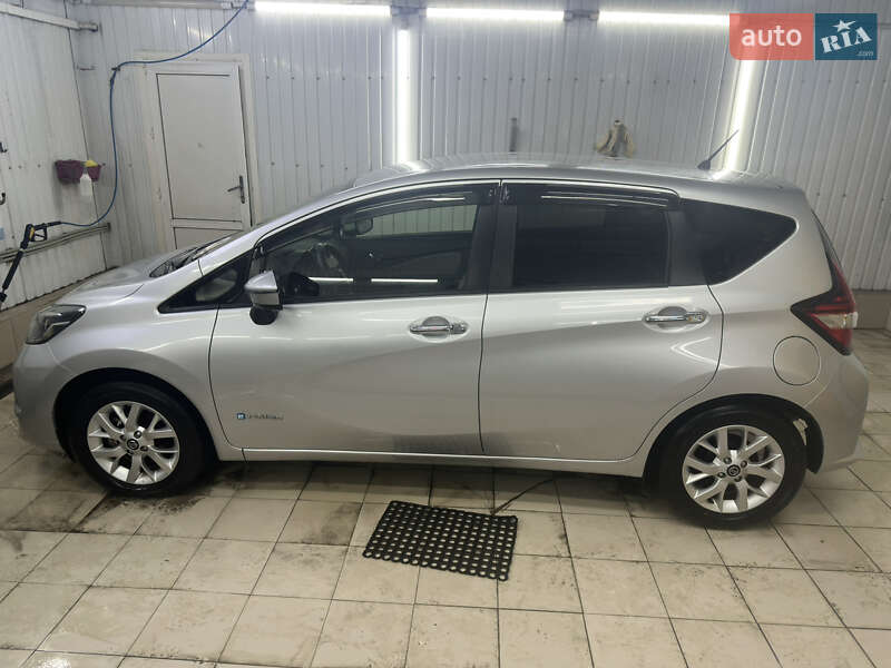 Хэтчбек Nissan Note 2019 в Киеве