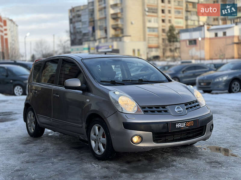 Хетчбек Nissan Note 2006 в Шептицькому