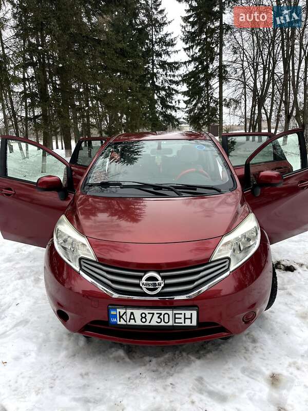 Хэтчбек Nissan Note 2013 в Немирове фото 17 Хэтчбек Nissan Note 2013 в Немирове