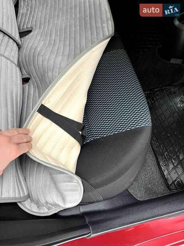 Хэтчбек Nissan Note 2013 в Немирове фото 29 Хэтчбек Nissan Note 2013 в Немирове