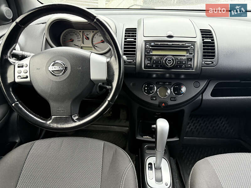 Хэтчбек Nissan Note 2007 в Полтаве