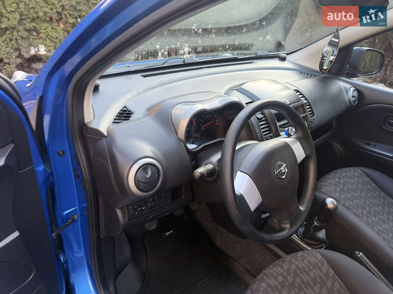 Хэтчбек Nissan Note 2008 в Львове фото 27 Хэтчбек Nissan Note 2008 в Львове