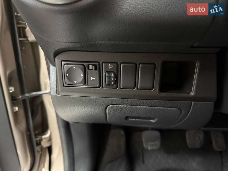 Хетчбек Nissan Note 2007 в Києві