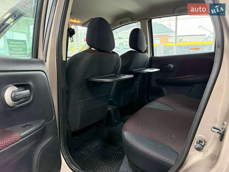 Хетчбек Nissan Note 2007 в Києві