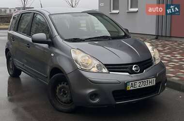 Хетчбек Nissan Note 2013 в Дніпрі