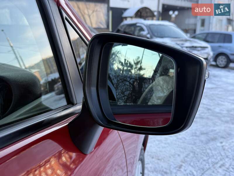 Хэтчбек Nissan Note 2017 в Виннице фото 28 Хэтчбек Nissan Note 2017 в Виннице