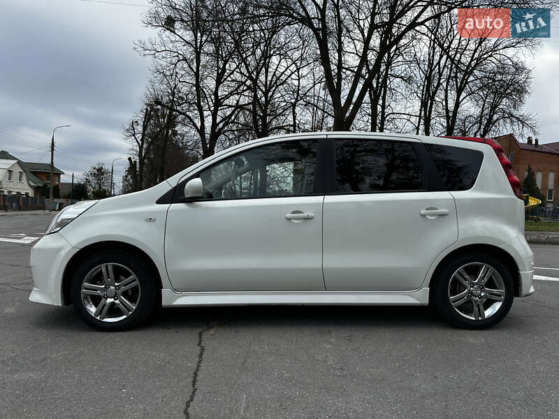 Хэтчбек Nissan Note 2011 в Виннице фото 5 Хэтчбек Nissan Note 2011 в Виннице