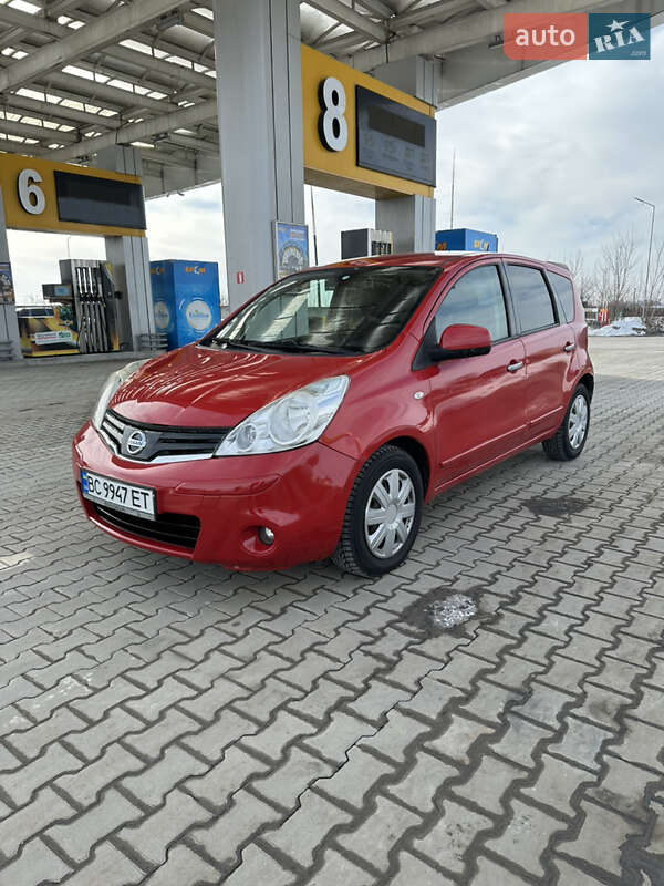 2012 Nissan Note, VIN SJNFDAE11U2149219:plate — фото 1 (autoria)