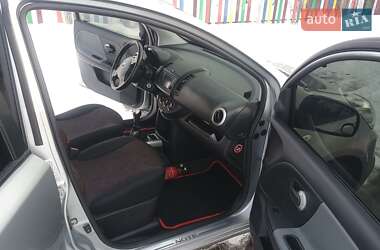 Хетчбек Nissan Note 2010 в Тернополі