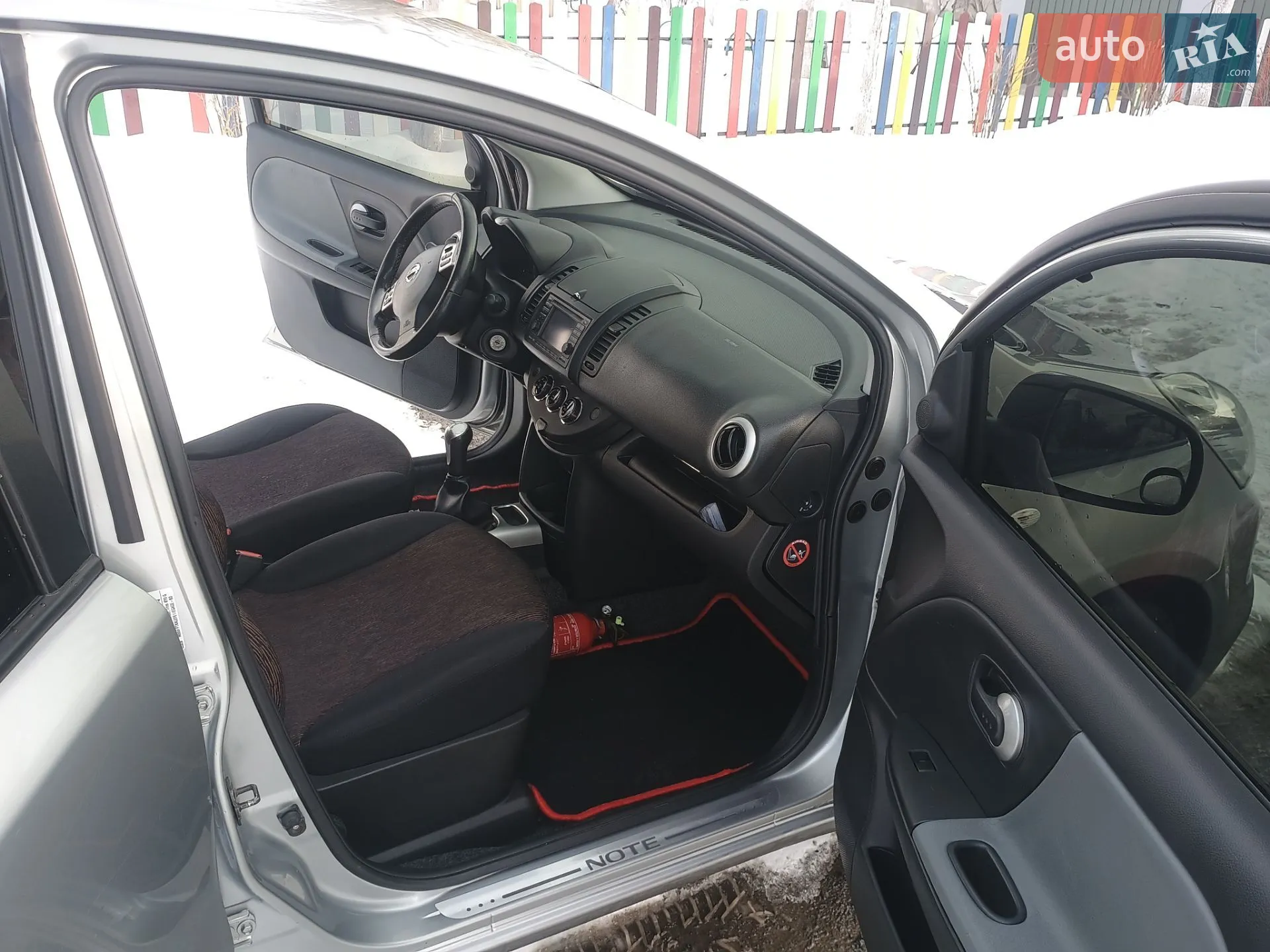 2010 Nissan Note - мініатюра 9