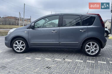Хэтчбек Nissan Note 2011 в Кропивницком