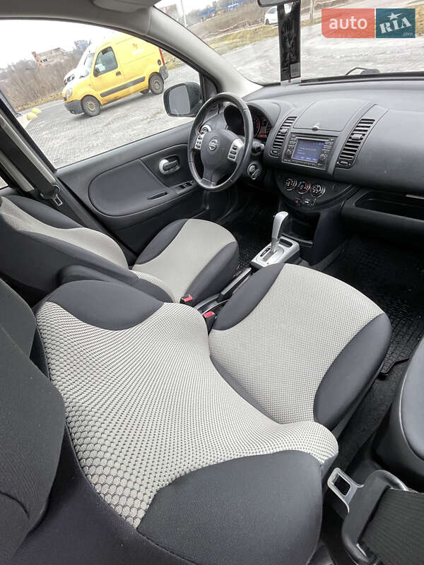Хэтчбек Nissan Note 2011 в Кропивницком