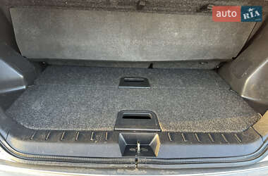 Хетчбек Nissan Note 2006 в Дрогобичі