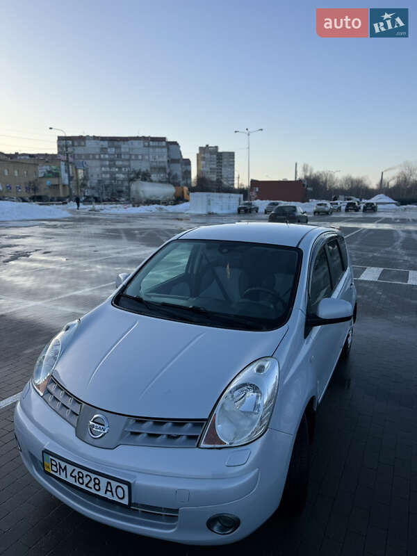 Хэтчбек Nissan Note 2008 в Сумах