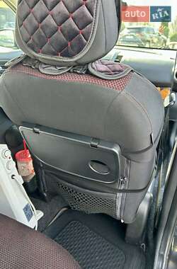 Хэтчбек Nissan Note 2007 в Днепре