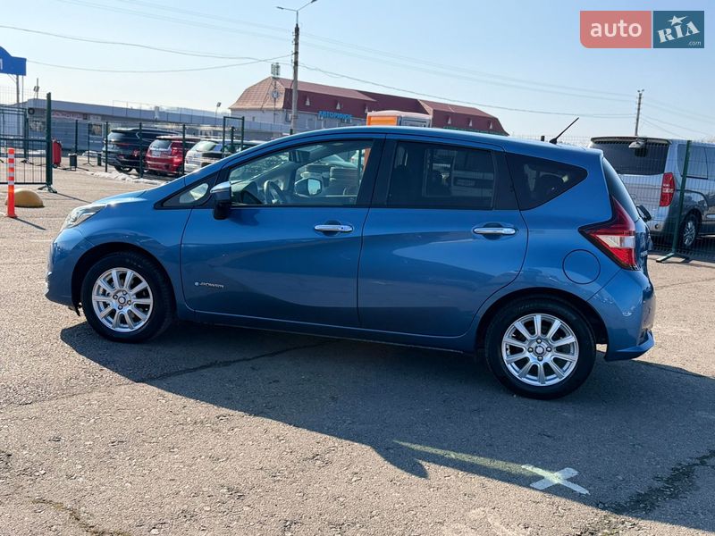 Хэтчбек Nissan Note 2017 в Киеве фото 8 Хэтчбек Nissan Note 2017 в Киеве