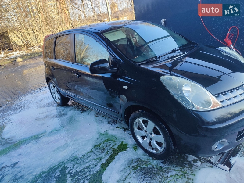 Хетчбек Nissan Note 2008 в Старокостянтинові
