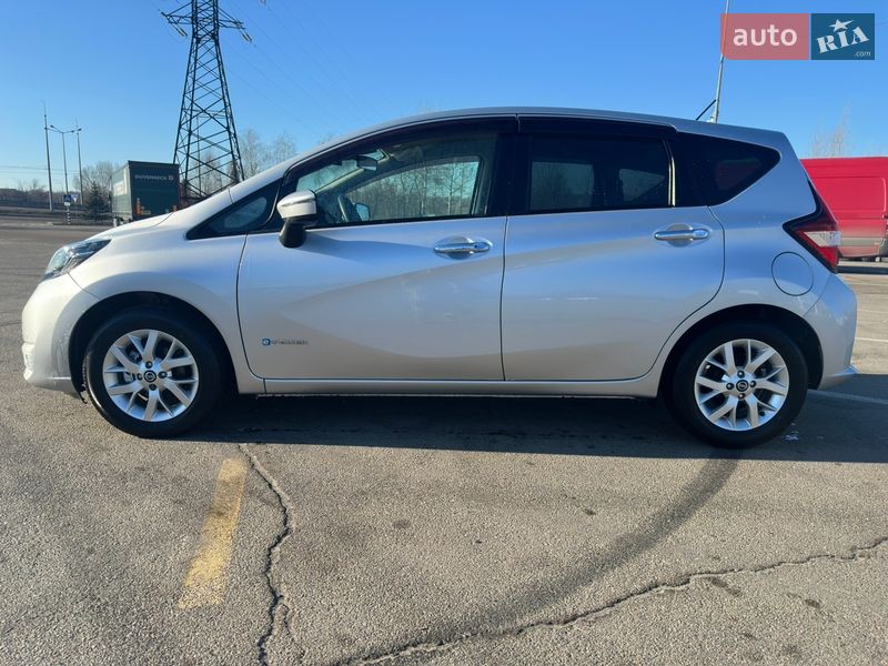 Хэтчбек Nissan Note 2019 в Киеве