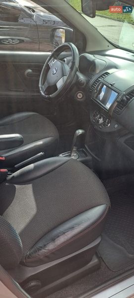 Хэтчбек Nissan Note 2007 в Одессе