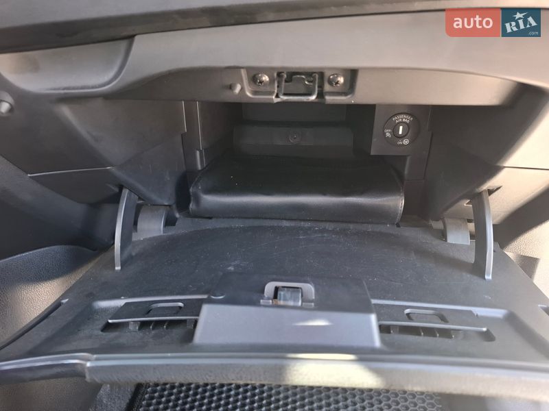 Хетчбек Nissan Note 2013 в Івано-Франківську