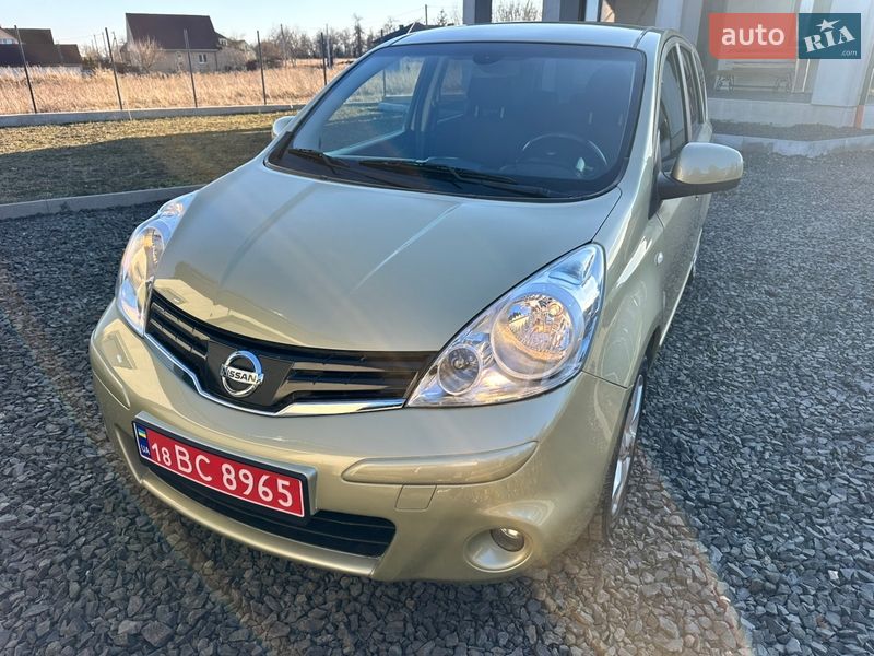 Хетчбек Nissan Note 2009 в Луцьку