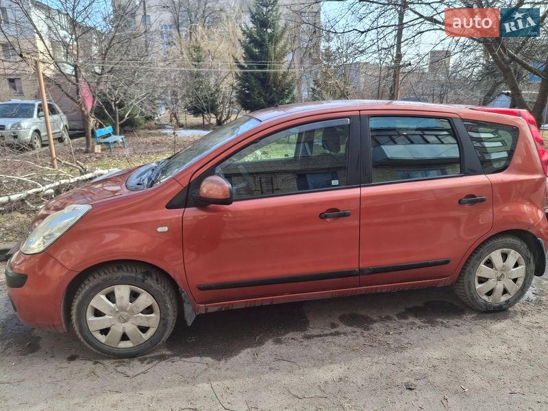 Хетчбек Nissan Note 2007 в Вінниці