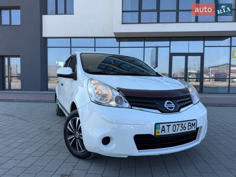 Хэтчбек Nissan Note 2013 в Ивано-Франковске