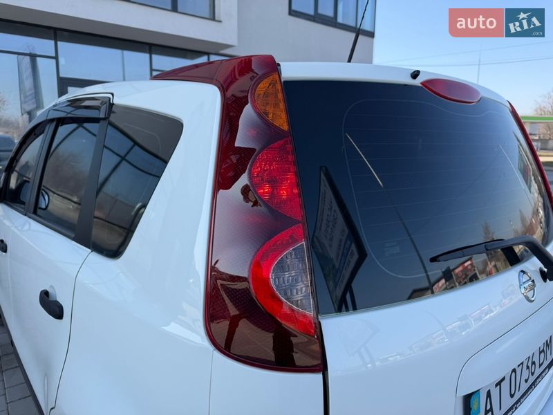 Хэтчбек Nissan Note 2013 в Ивано-Франковске
