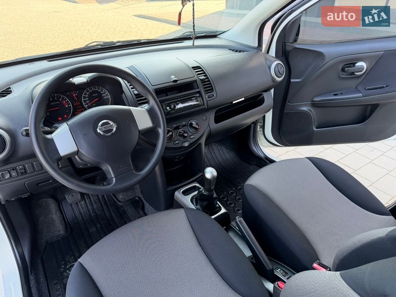 Хэтчбек Nissan Note 2013 в Ивано-Франковске