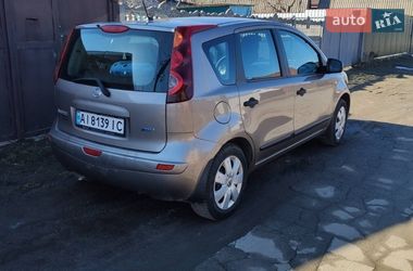 Хэтчбек Nissan Note 2010 в Калиновке