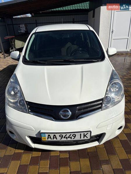 Хэтчбек Nissan Note 2011 в Киеве