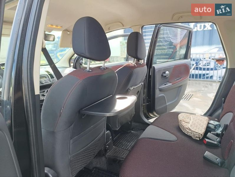 Хетчбек Nissan Note 2008 в Стрию