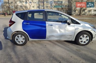 Хэтчбек Nissan Note 2019 в Киеве