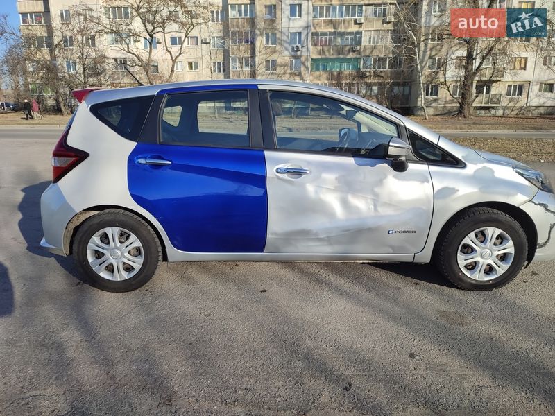 Хэтчбек Nissan Note 2019 в Киеве
