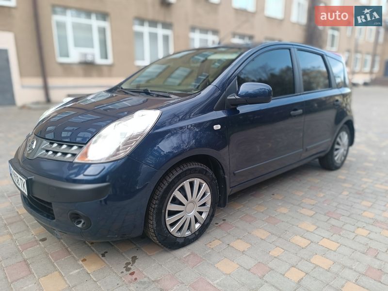 Хэтчбек Nissan Note 2006 в Одессе