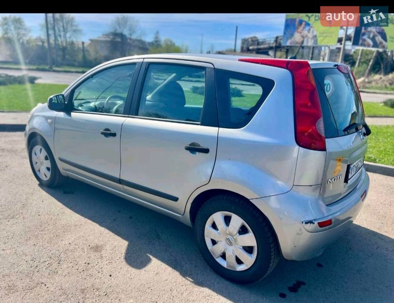 Хэтчбек Nissan Note 2008 в Ивано-Франковске
