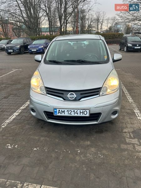 Хетчбек Nissan Note 2009 в Житомирі