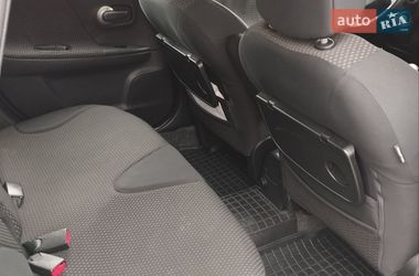Хэтчбек Nissan Note 2008 в Запорожье