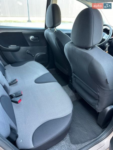 Хэтчбек Nissan Note 2009 в Виннице фото 14 Хэтчбек Nissan Note 2009 в Виннице