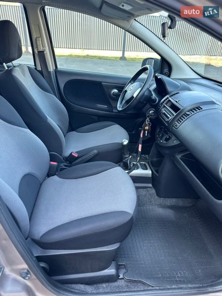 Хэтчбек Nissan Note 2009 в Виннице фото 15 Хэтчбек Nissan Note 2009 в Виннице