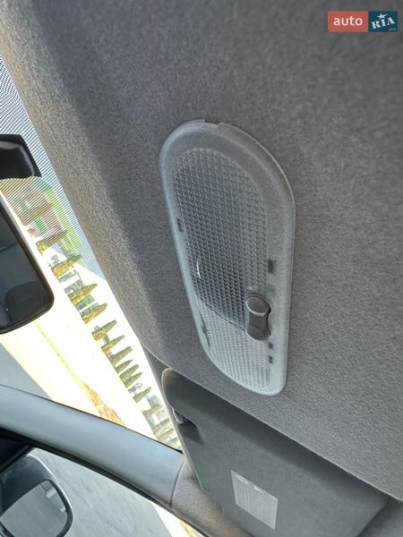 Хэтчбек Nissan Note 2009 в Виннице фото 24 Хэтчбек Nissan Note 2009 в Виннице