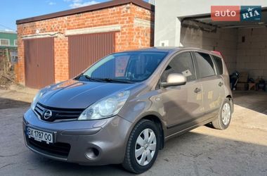 Хэтчбек Nissan Note 2010 в Хмельницком
