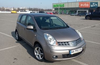 Хэтчбек Nissan Note 2008 в Киеве