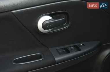 Хэтчбек Nissan Note 2009 в Бердичеве