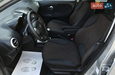 Хэтчбек Nissan Note 2009 в Бердичеве