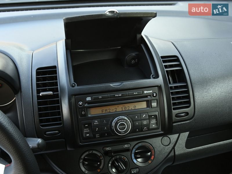 Хэтчбек Nissan Note 2009 в Бердичеве