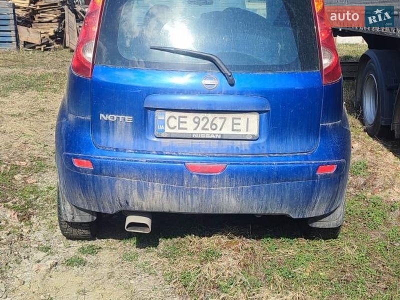 Хетчбек Nissan Note 2006 в Чернівцях