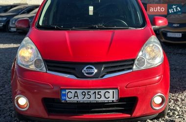 Хэтчбек Nissan Note 2013 в Смеле